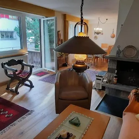 Naehe Madrisa Apartment *